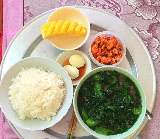 món ăn lợi sữa cho bà đẻ